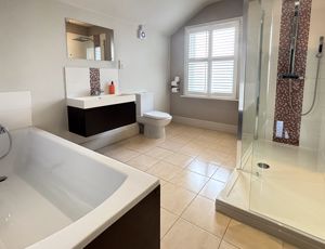 Photo 11- click for photo gallery